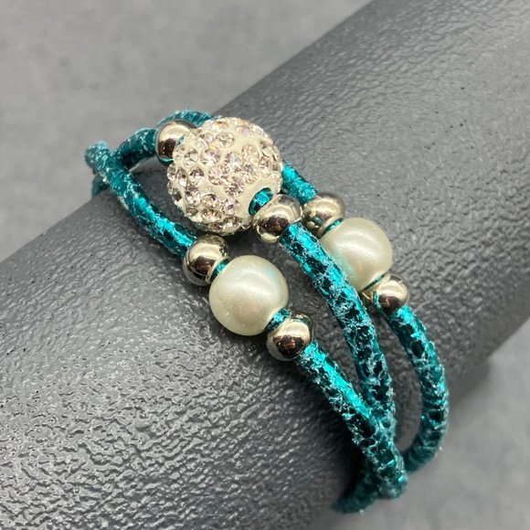 Taramanda Bracelet Triple Sparkle Turquoise Accord Rhinestone Silver Pearl - Picture 1 of 8